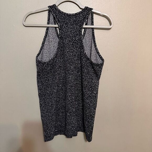 Athleta racerback fitted tank size large - Picture 2 of 4